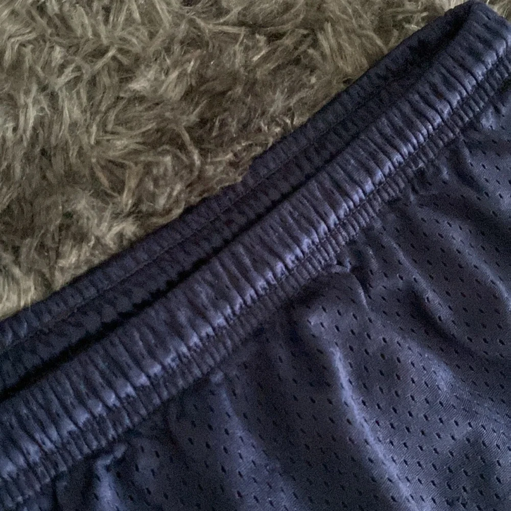 Navy UNC Carolina Tar Heels basketball shorts - Picture 15 of 17